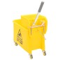 vidaXL Secchio Mocio con Strizzatoio e Ruote Giallo 20 L Polipropilene vidaXL Secchio Mocio con Strizzatoio e Ruote Giallo 20 L Polipropilene
