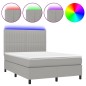 Letto a Molle Materasso e LED Grigio Chiaro 140x200 cm Tessuto Letto a Molle Materasso e LED Grigio Chiaro 140x200 cm Tessuto