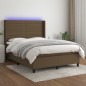 vidaXL Letto a Molle Materasso e LED Marrone Scuro 140x200 cm Tessuto vidaXL Letto a Molle Materasso e LED Marrone Scuro 140x200 cm Tessuto