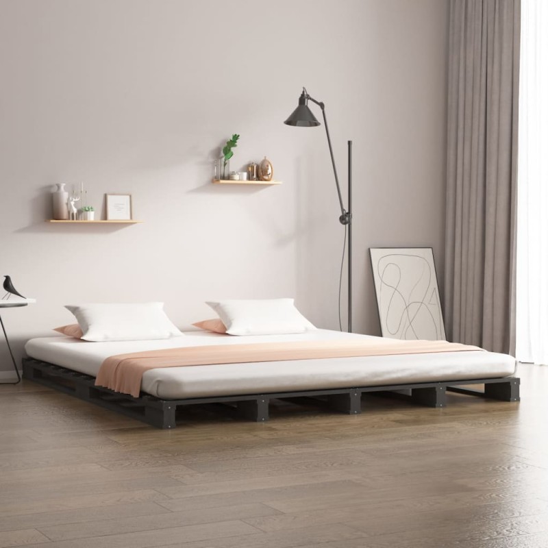 Letto a Pallet Grigio 120x200 cm in Legno Massello di Pino Letto a Pallet Grigio 120x200 cm in Legno Massello di Pino