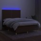 Letto a Molle Materasso e LED Marrone Scuro 140x200 cm Tessuto Letto a Molle Materasso e LED Marrone Scuro 140x200 cm Tessuto