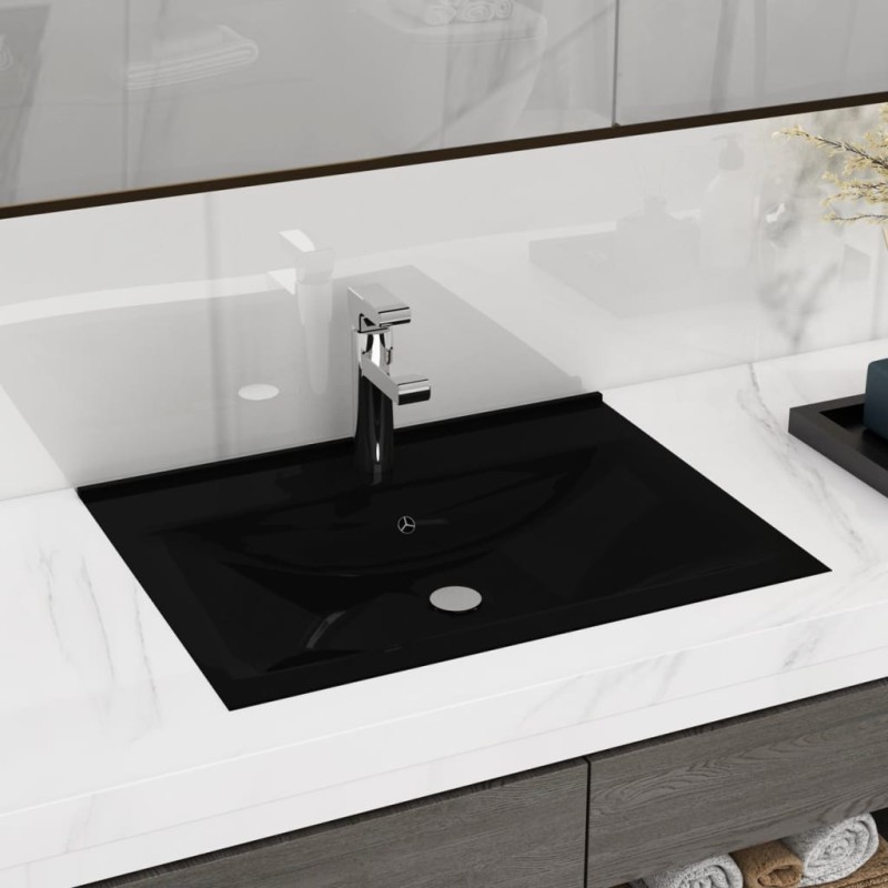 Lavandino con Foro Rubinetto Nero Opaco 60x46 cm in Ceramica Lavandino con Foro Rubinetto Nero Opaco 60x46 cm in Ceramica